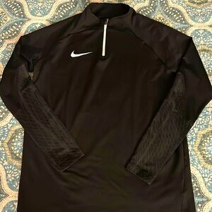 MENS Nike quarter-zip dri-fit